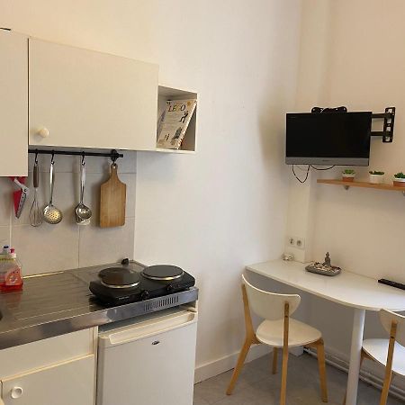 Studio Centre Ville Avec Ascenseur 3Min Des Thermes Aix-les-Bains Ngoại thất bức ảnh
